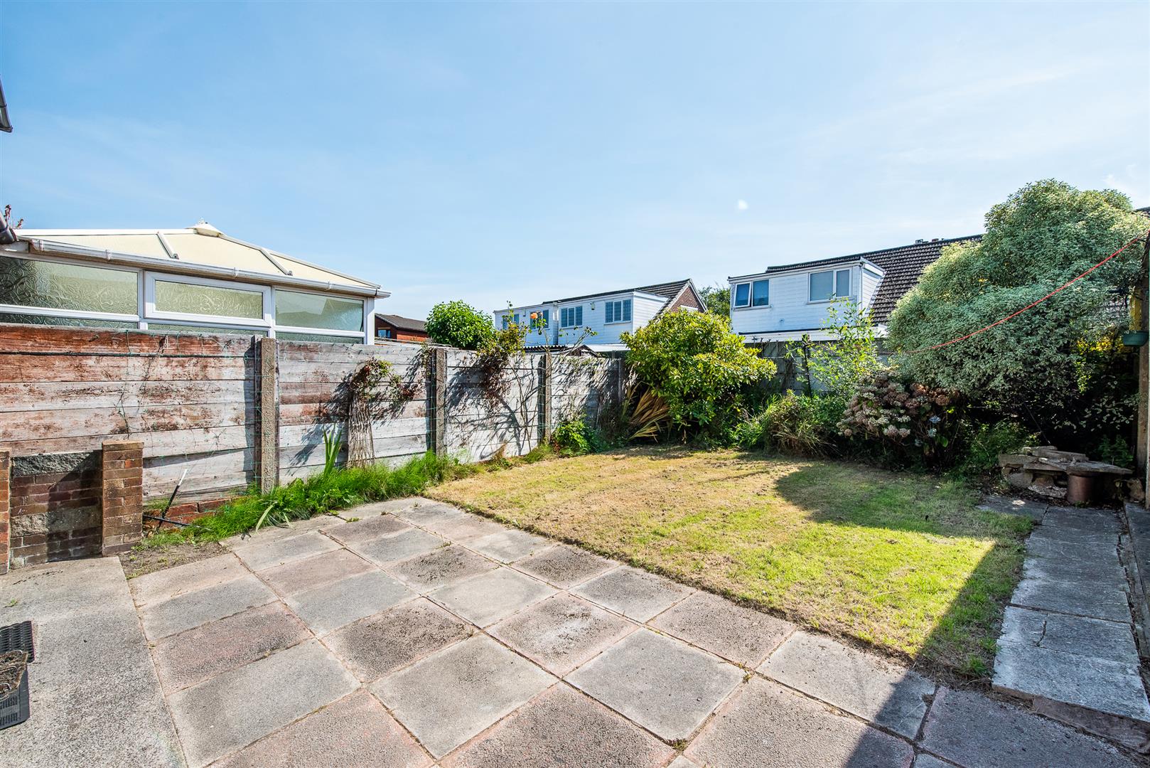 3 bed property in Outram Way, Preston